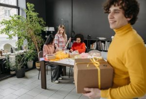 Cadeaux d'entreprise made in France : comment allier communication et engagement RSE ?